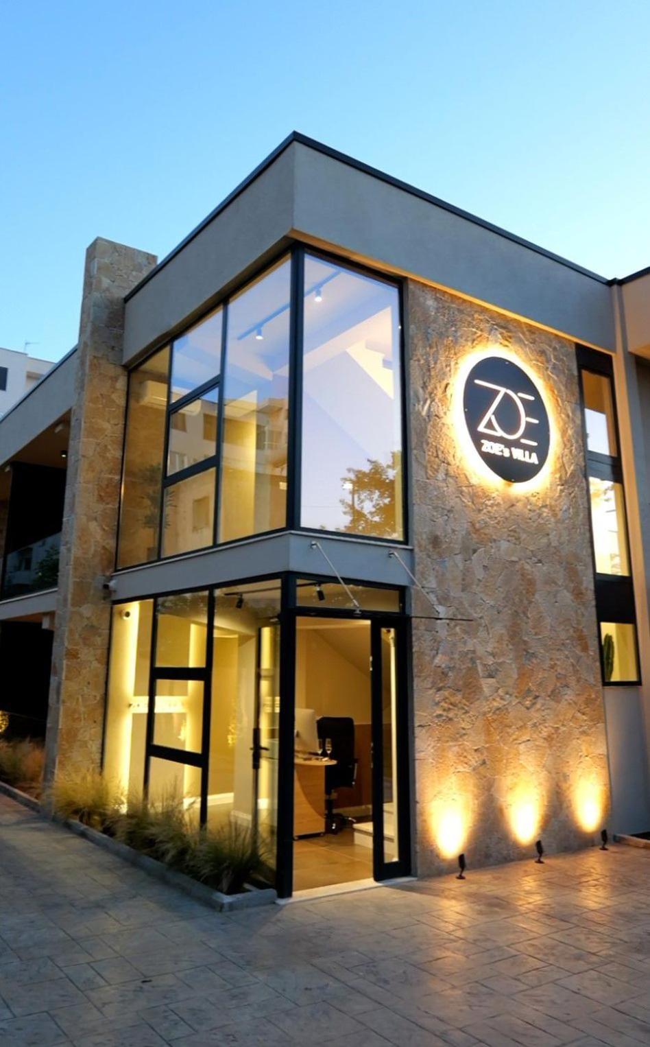 Appart hôtel Zoe's By Ps *
